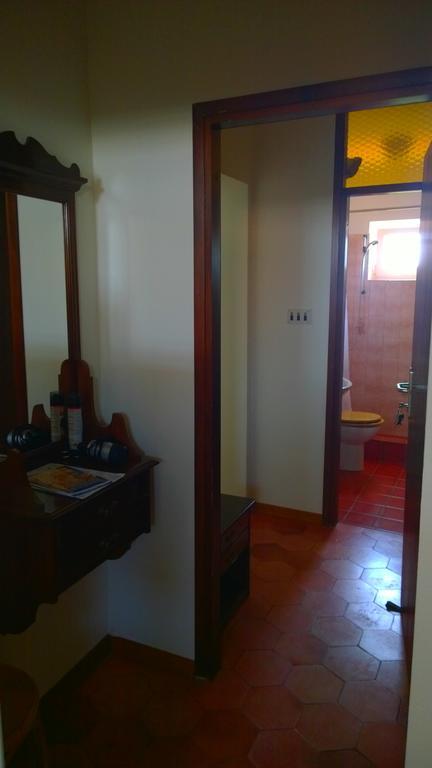 Apartments Free Parking Big Garden Peroj Bagian luar foto