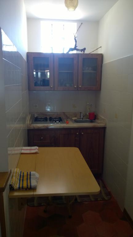 Apartments Free Parking Big Garden Peroj Bagian luar foto